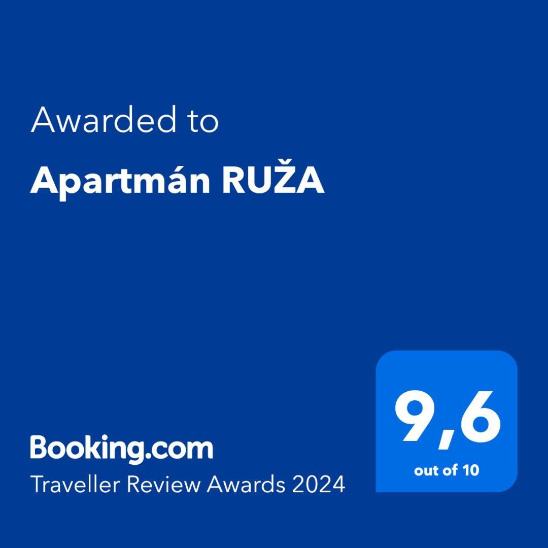 Apartman Ruza รูชอมแบรอค ภายนอก รูปภาพ